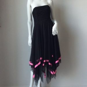 Vintage Cache Black & Pink Tulle Formal Dress